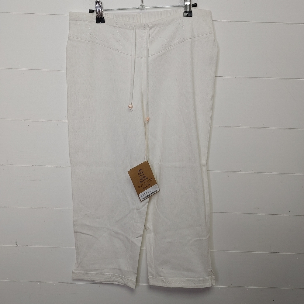 The Earth Collection cropped pants with embroidery size M